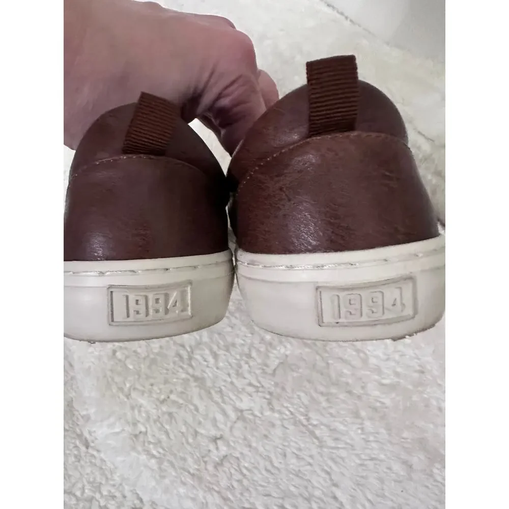 Old Navy Boys Slip-On Sneakers Loafers Size 6Y Brown